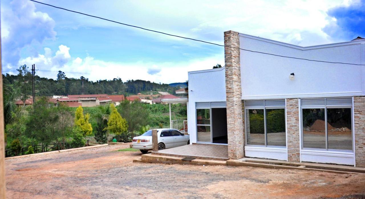 Riverside Resort Hotel Kabale Exterior foto